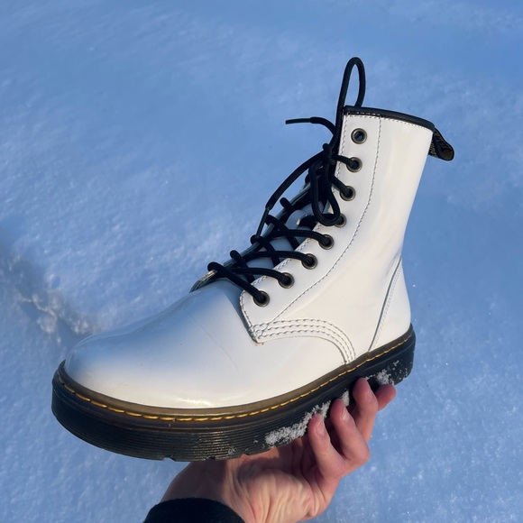 Not very worn and in really good condition
Sadly I don’t have the box - Picture 1 of 4